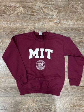 MIT Ivysport Crewneck Sweatshirt - Classic Collegiate Pullover-Maroon